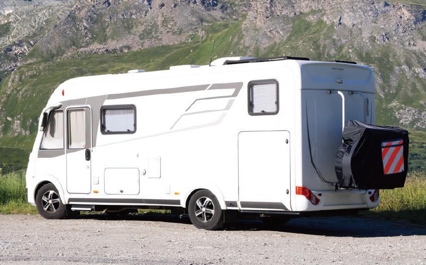 キャンピングカー利用シーン